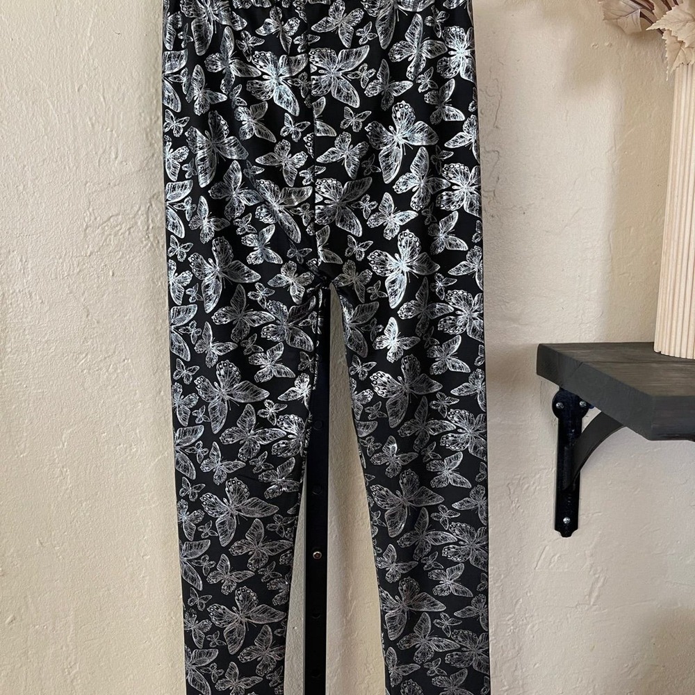 Butterfly‎ Metallic/Silver Leggings - S/M
